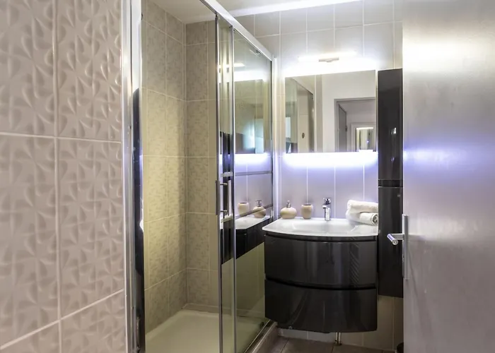 Les Colonnes De Circe By Interhome Appartement