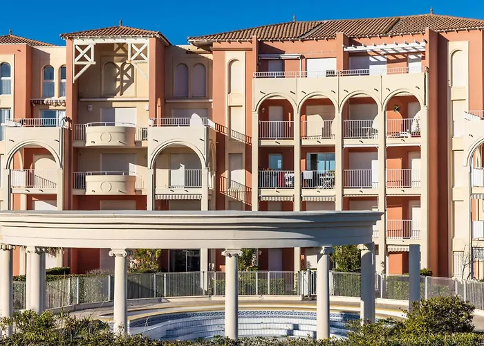 Les Colonnes De Circe By Interhome * Agde